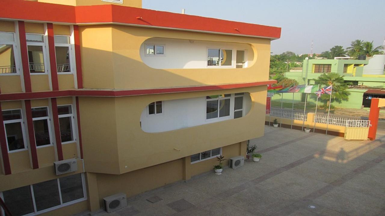 Golden Key Hotel Accra Exterior photo